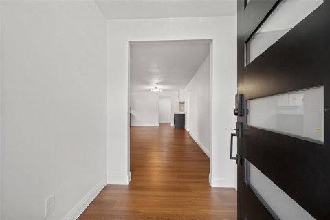 Villa ou maison à vendre à Zephyrhills, Floride: 3 chambres, 154.5 m2 № 2353528 - photo 3