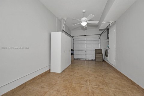 Villa ou maison à vendre à Palmetto Bay, Floride: 3 chambres, 111.11 m2 № 1972263 - photo 14