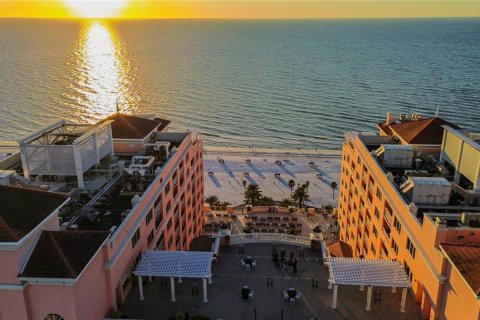 Copropriété à vendre à Clearwater, Floride: 2 chambres, 166.11 m2 № 2437139 - photo 3