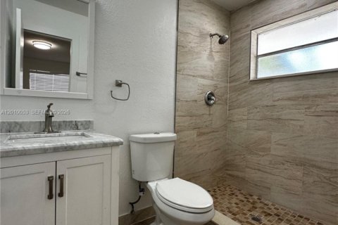 Apartamento en alquiler en Hallandale Beach, Florida, 2 dormitorios № 2073086 - foto 22