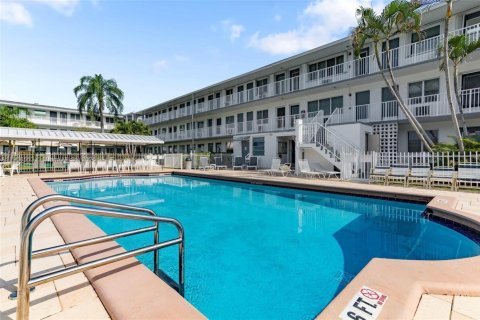 Купить кондоминиум в Майами, Флорида 1 спальня, 57.6м2, № 1957103 - фото 11