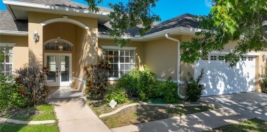 Casa en Melbourne, Florida 3 dormitorios, 178.84 m2 № 2385616
