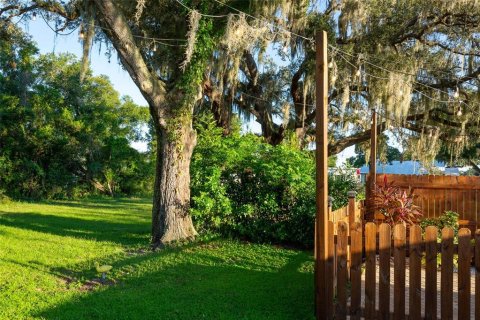 House in Safety Harbor, Florida 2 bedrooms, 84.54 sq.m. № 2095005 - photo 23