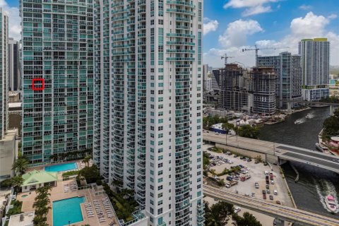 Condominio en venta en Miami, Florida, 1 dormitorio, 88.44 m2 № 1840896 - foto 6