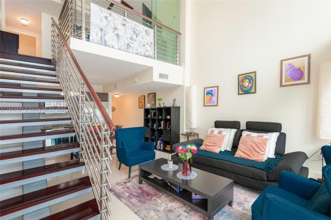 Condominio en venta en Miami, Florida, 1 dormitorio, 88.44 m2 № 1840896 - foto 15