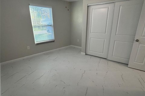 Villa ou maison à louer à Palm Harbor, Floride: 2 chambres, 92.9 m2 № 2402882 - photo 16
