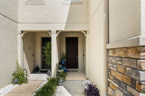 Touwnhouse à vendre à Tampa, Floride: 3 chambres, 159.42 m2 № 2203622 - photo 8
