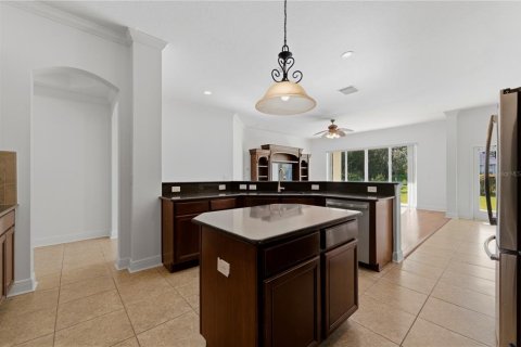 Casa en venta en Brooksville, Florida, 3 dormitorios, 296.27 m2 № 2377486 - foto 12