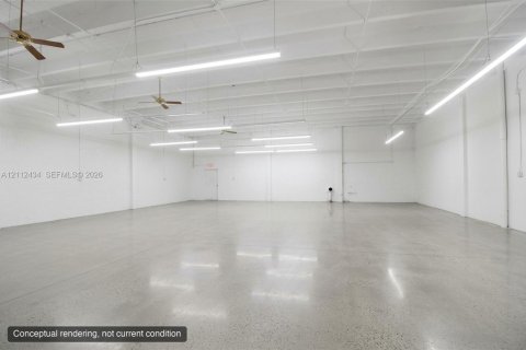 Commercial property in Miami, Florida № 2432933 - photo 6