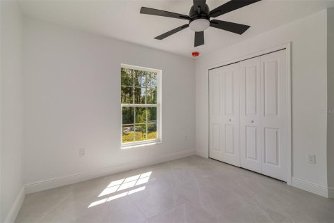 House in Palm Bay, Florida 4 bedrooms, 202.53 sq.m. № 1720891 - photo 27
