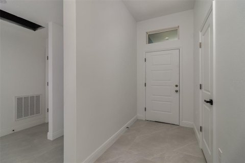 House in Palm Bay, Florida 4 bedrooms, 202.53 sq.m. № 1720891 - photo 17