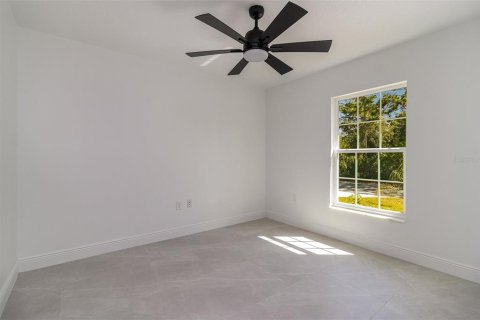 House in Palm Bay, Florida 4 bedrooms, 202.53 sq.m. № 1720891 - photo 28