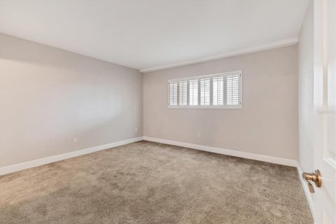 Condo in Sarasota, Florida, 2 bedrooms № 1907361 - photo 22