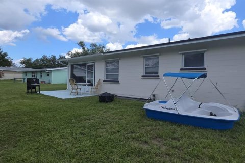 House in Englewood, Florida 3 bedrooms, 127 sq.m. № 2199228 - photo 7