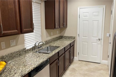 Adosado en alquiler en Bradenton, Florida, 3 dormitorios, 151.9 m2 № 1900261 - foto 3