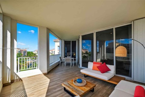 Купить кондоминиум в Ки-Бискейн, Флорида 2 спальни, 121.7м2, № 2014343 - фото 20