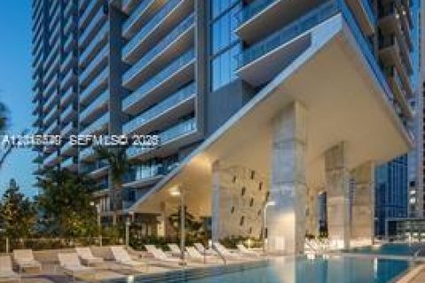 Copropriété à louer à Miami, Floride: 1 chambre, 75.25 m2 № 2283233 - photo 12