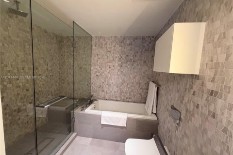 Copropriété à louer à Miami, Floride: 1 chambre, 75.25 m2 № 2283233 - photo 24