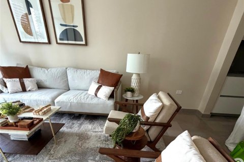 Copropriété à louer à Miami, Floride: 1 chambre, 75.25 m2 № 2283233 - photo 4