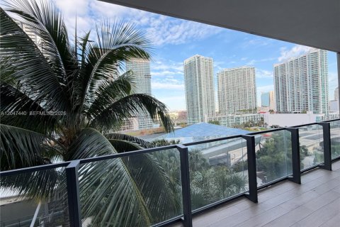 Copropriété à louer à Miami, Floride: 1 chambre, 75.25 m2 № 2283233 - photo 30