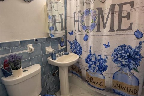 Купить виллу или дом в Майами, Флорида 3 спальни, 131.74м2, № 2051665 - фото 14