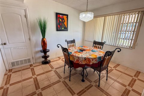 Купить виллу или дом в Майами, Флорида 3 спальни, 131.74м2, № 2051665 - фото 6