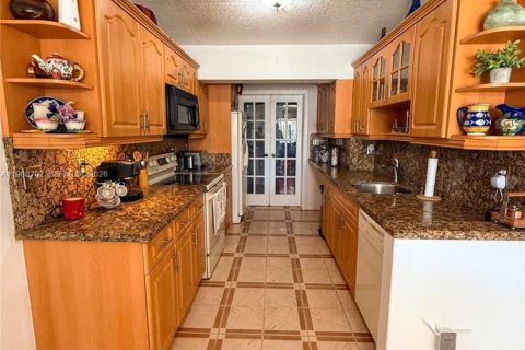 Купить виллу или дом в Майами, Флорида 3 спальни, 131.74м2, № 2051665 - фото 9