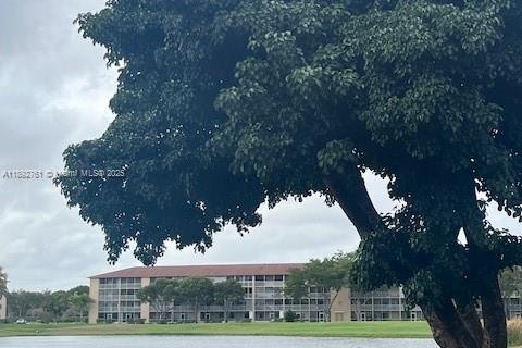 Copropriété à louer à Pembroke Pines, Floride: 2 chambres, 96.99 m2 № 1945042 - photo 27