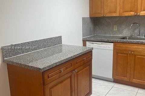 Copropriété à louer à Pembroke Pines, Floride: 2 chambres, 96.99 m2 № 1945042 - photo 8
