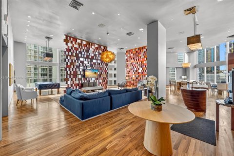 Condo in Miami, Florida, 2 bedrooms  № 1955148 - photo 25