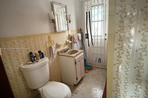 Купить виллу или дом в Майами, Флорида 4 спальни, 146.79м2, № 1978139 - фото 10