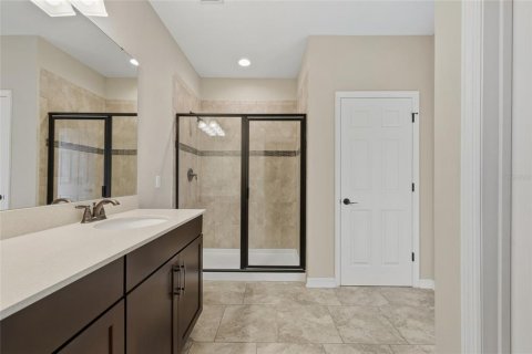 Adosado en venta en Winter Garden, Florida, 3 dormitorios, 171.31 m2 № 2315123 - foto 12