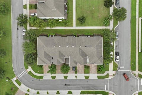 Adosado en venta en Winter Garden, Florida, 3 dormitorios, 171.31 m2 № 2315123 - foto 21