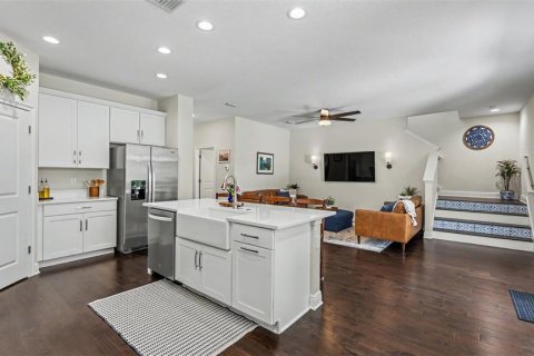House in Lakeland, Florida 4 bedrooms, 211.07 sq.m. № 2195641 - photo 17