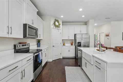 House in Lakeland, Florida 4 bedrooms, 211.07 sq.m. № 2195641 - photo 16