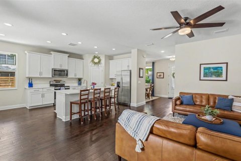 House in Lakeland, Florida 4 bedrooms, 211.07 sq.m. № 2195641 - photo 21