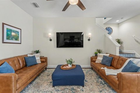 House in Lakeland, Florida 4 bedrooms, 211.07 sq.m. № 2195641 - photo 23