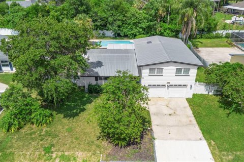 House in Maitland, Florida 4 bedrooms, 171.4 sq.m. № 1851389 - photo 7