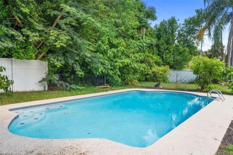 House in Maitland, Florida 4 bedrooms, 171.4 sq.m. № 1851389 - photo 5