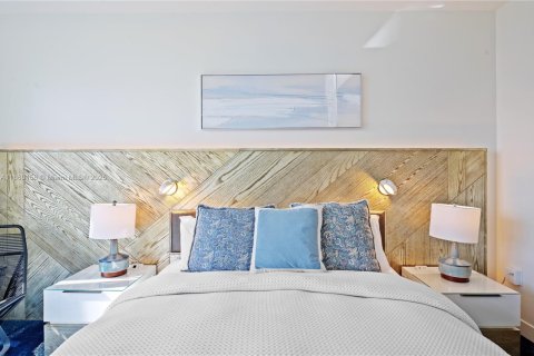 Condominio en venta en Fort Lauderdale, Florida, 2 dormitorios, 109.25 m2 № 1978379 - foto 27