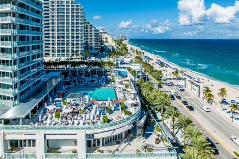 Condominio en venta en Fort Lauderdale, Florida, 2 dormitorios, 109.25 m2 № 1978379 - foto 4