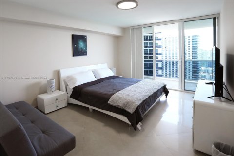 Copropriété à louer à Hallandale Beach, Floride: 2 chambres, 144.37 m2 № 1888934 - photo 11