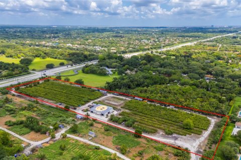 Propiedad comercial en venta en Davie, Florida № 1937799 - foto 2