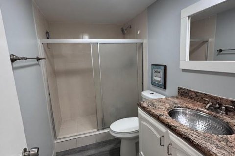 Condo in Deerfield Beach, Florida, 2 bedrooms  № 2253247 - photo 12
