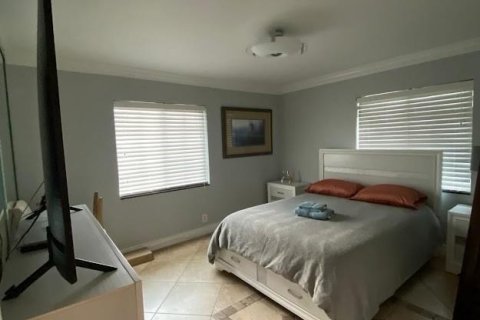 Condo in Deerfield Beach, Florida, 2 bedrooms  № 2253247 - photo 8