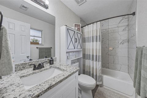 Купить виллу или дом в Дейд-Сити, Флорида 3 комнаты, 160.72м2, № 2150672 - фото 25