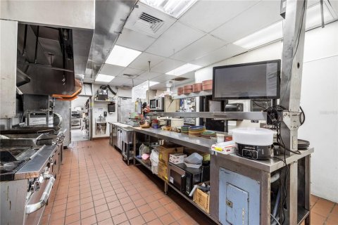 Commercial property in Winter Haven, Florida 205.59 sq.m. № 2123337 - photo 25