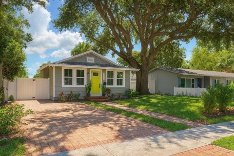 House in Saint Petersburg, Florida 2 bedrooms, 57.23 sq.m. № 1853710 - photo 3