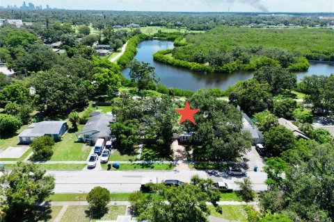 House in Saint Petersburg, Florida 2 bedrooms, 57.23 sq.m. № 1853710 - photo 17
