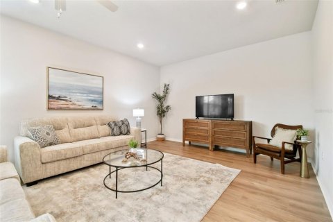 Casa en venta en Wesley Chapel, Florida, 4 dormitorios, 299.33 m2 № 1845159 - foto 13